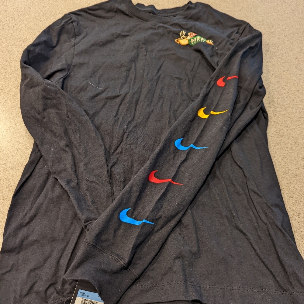 Nike Central Perk long sleeve shirt, black